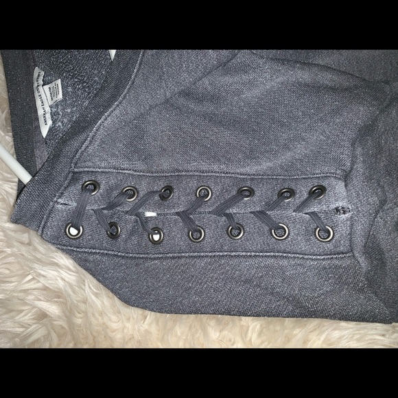 Gray crew neck - Picture 2 of 3